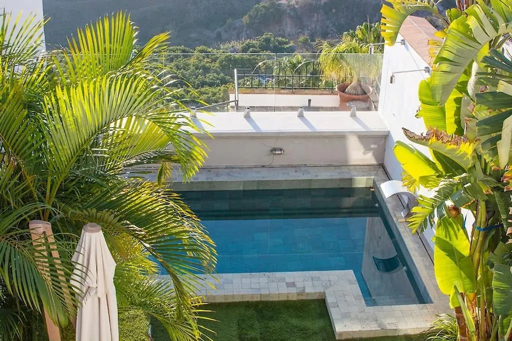 Holiday home Luxury Center Townhouse In Frigiliana With Pool And Parking Hansonholiday Rentals