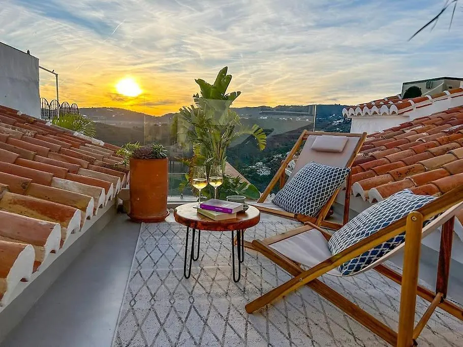 Luxury Center Townhouse In Frigiliana With Pool And Parking Hansonholiday Rentals
