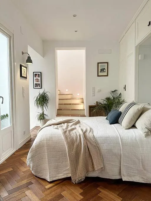 Luxury Center Townhouse In Frigiliana With Pool And Parking Hansonholiday Rentals