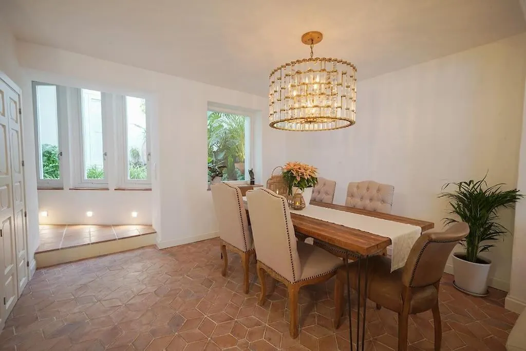 Luxury Center Townhouse In Frigiliana With Pool And Parking Hansonholiday Rentals Holiday home
